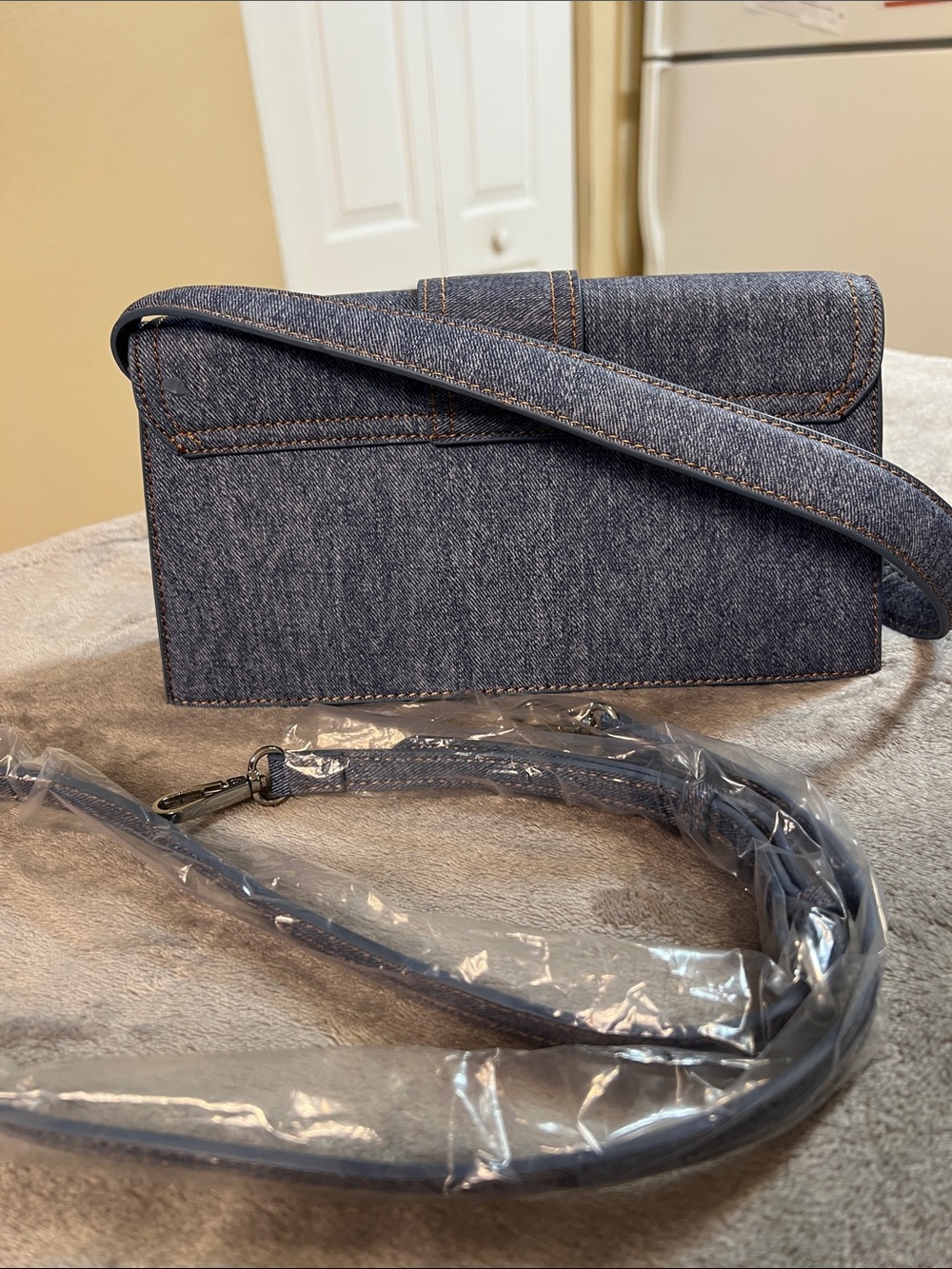Call it Spring bag - Picture 3 of 6